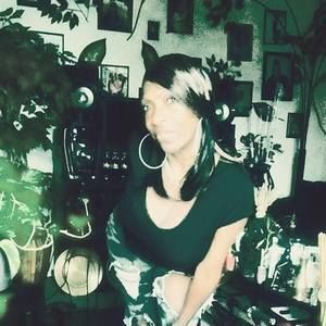 Meet your Posher, Diamond