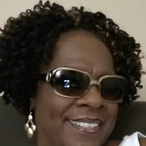 Meet your Posher, Renae