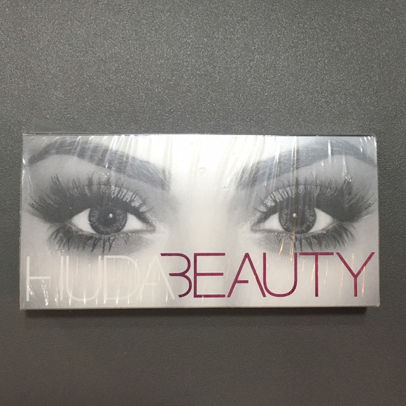 SOLD Huda Beauty Lashes- SAMANTHA #7