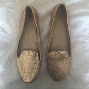New Gap gold flats