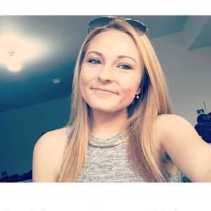 Meet your Posher, Whitney