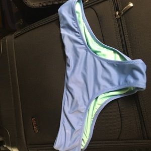 Slightly cheeky bikini bottoms