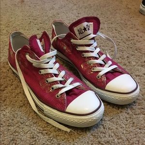 Women's Pink Flowery Converse