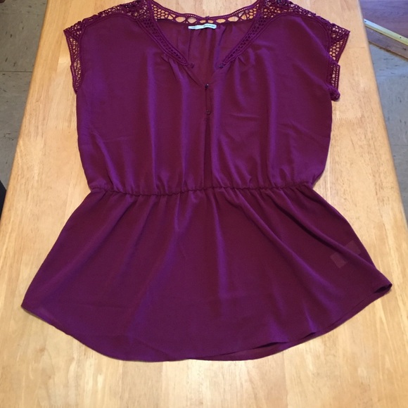 Plum top