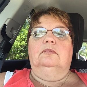 Meet your Posher, Rhonda