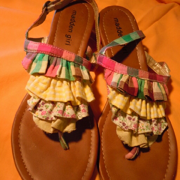 Madden Girl Shoes - Madden Girl sandals EUC 8