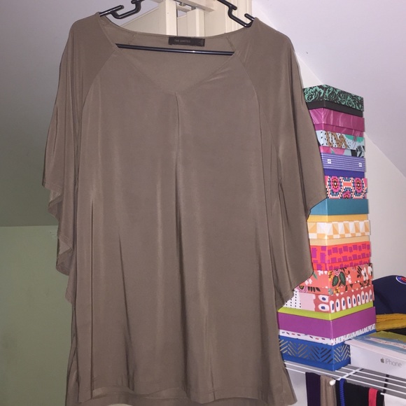 Limited top