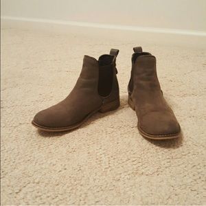 re posh steve madden boots