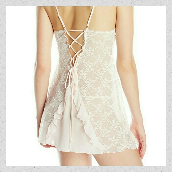 Lace-Up Back Ruffle Babydoll & Thong Set - Picture 2 of 4