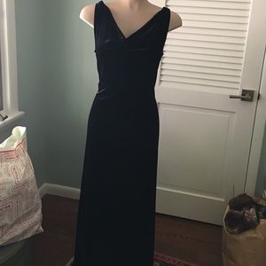 Black velvet stretchy gown size 8