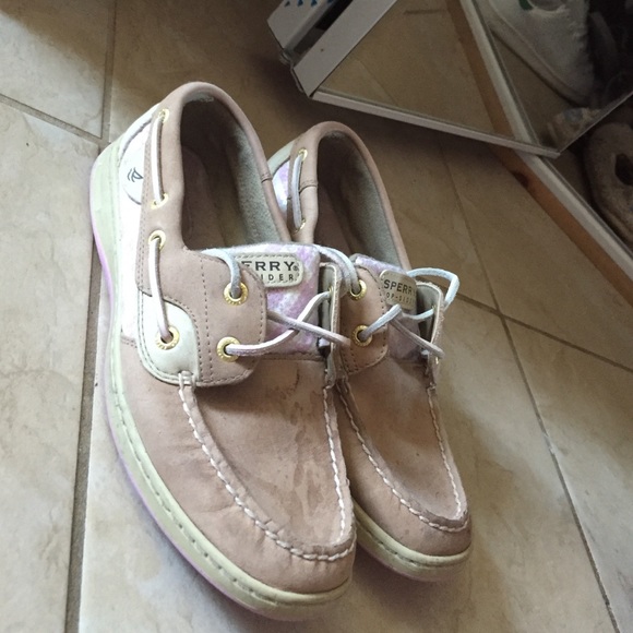 Authentic baby pink SPERRYS