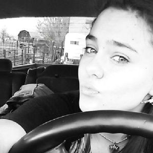 Meet your Posher, Cassie