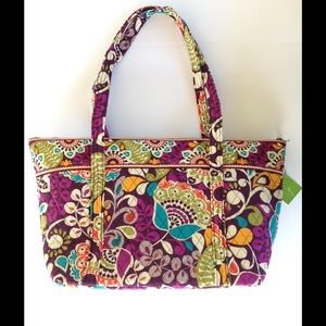 *SOLD* NEW VERA BRADLEY PLUM CRAZY MILLER TRVL BAG