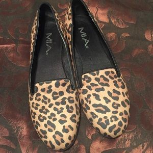 Leopard flats