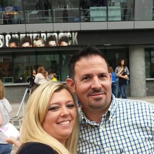 Meet your Posher, Rebecca