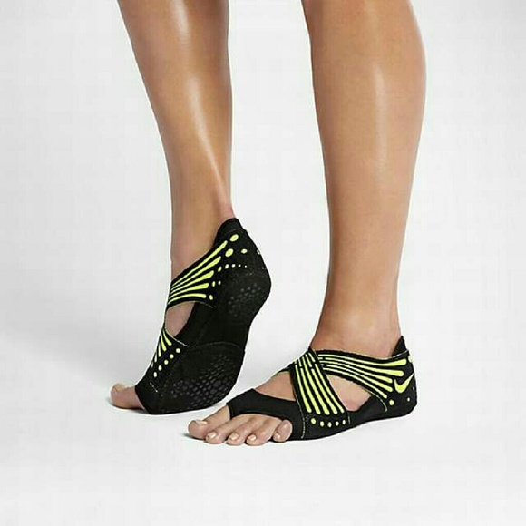 Nike Studio Wrap Training Shoe