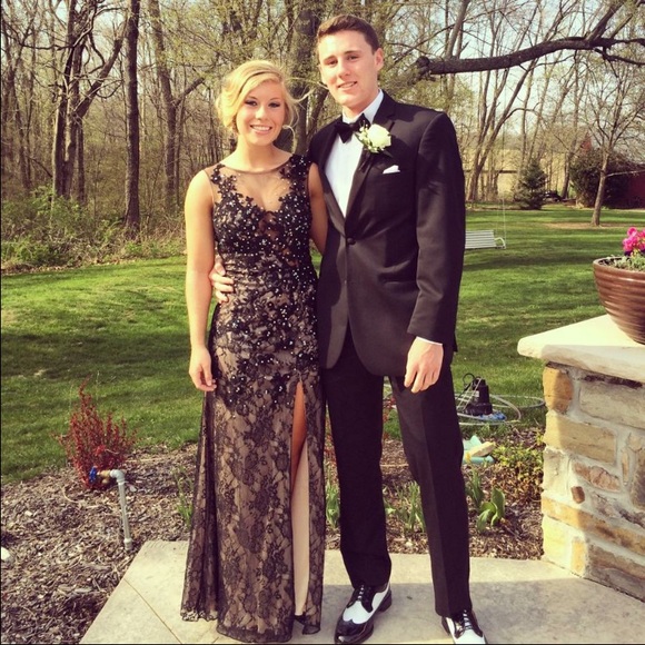 Mari Lee by Madeline Gardner Black prom dress - Picture 2 of 4