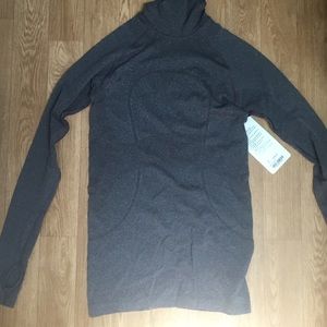 Gray Lululemon long sleeve turtleneck