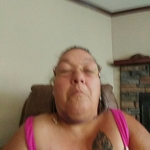 Meet your Posher, Pamela