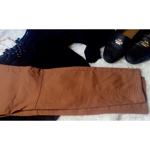 NWOT Loft Skinny Twill Utility Pants in Marisa Fit - Picture 3 of 4