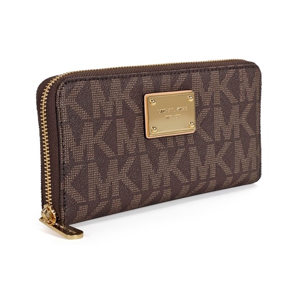 Michael Kors MK Wallet