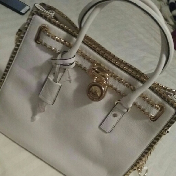 Michael Kors Handbags - Michael more white purse