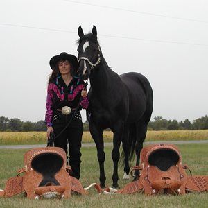 Meet your Posher, Danette