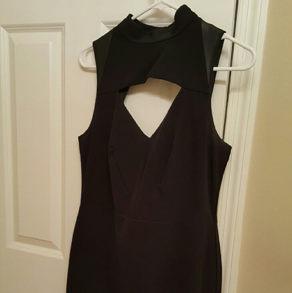 Kate Hudson for Ann Taylor LBD