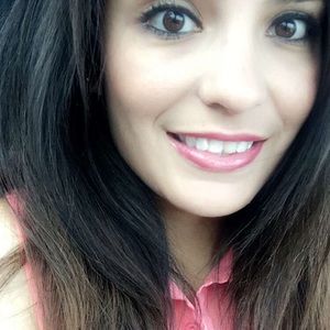 Meet your Posher, Vanessa