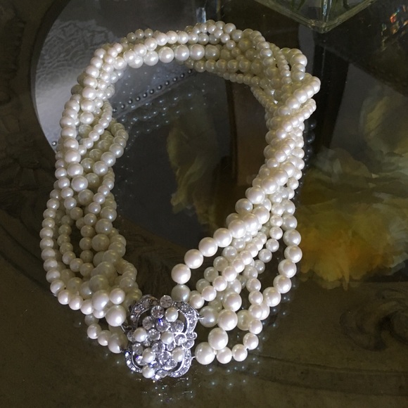 Pearl wrap around necklace - Picture 1 of 3