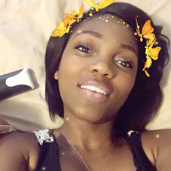 Meet your Posher, Shae - Picture 6 of 8