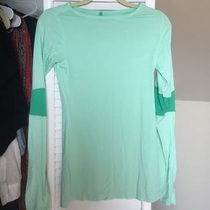 Lululemon long sleeve green shirt
