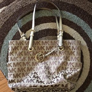 Authentic Mk handbag