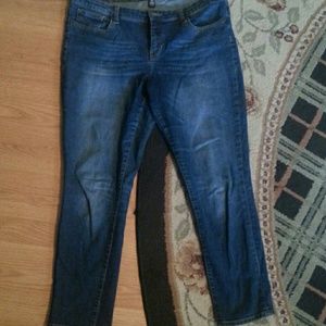 Gap Skinny Roll Ups  (fit like jeggings) size 16