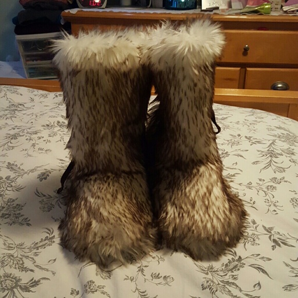 SOLD WITH FUR VEST!