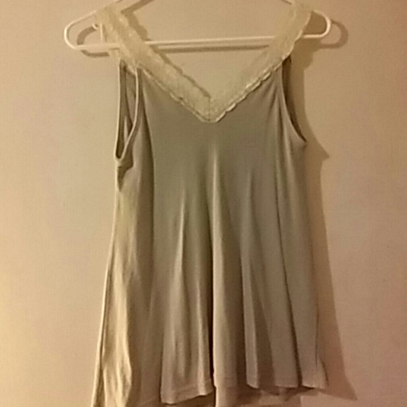 Tank - Picture 1 of 2
