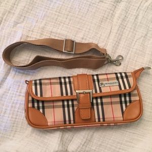 Burberry clutch bag