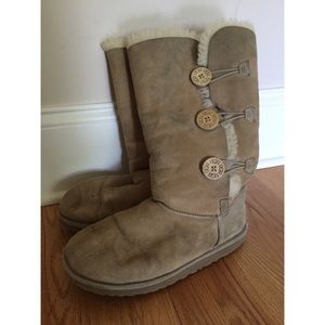 Bailey Button Genuine Sheepskin Triplet Boot UGGs
