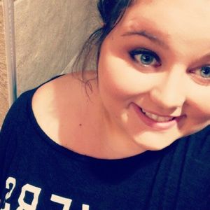 Meet your Posher, Shelby