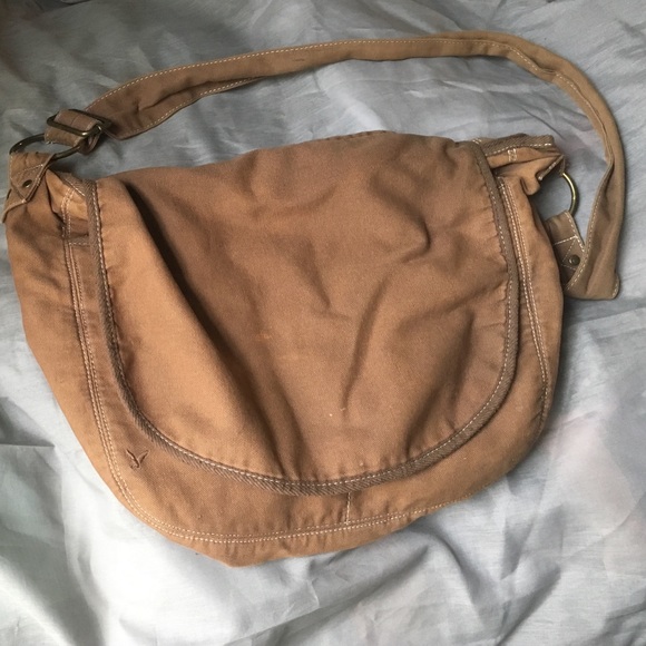 AEO messenger! 😍😍😍