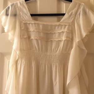 Unique and pretty flowy top