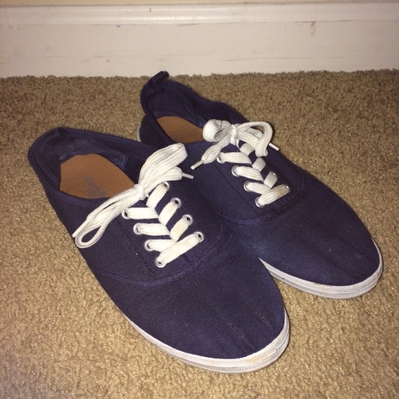 Navy Blue Sneakers - Picture 1 of 3