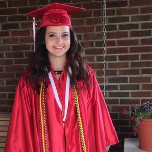 Meet your Posher, Emma