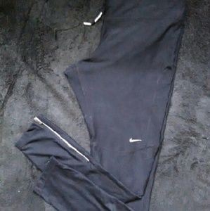Nike dri- fit leggings