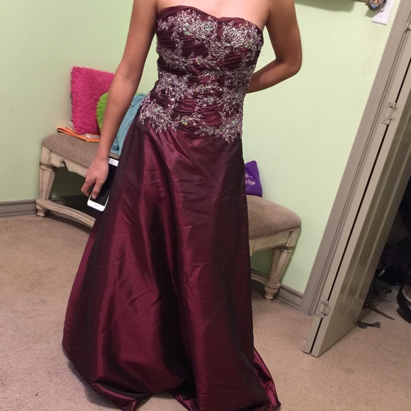 Burgundy formal wear dress