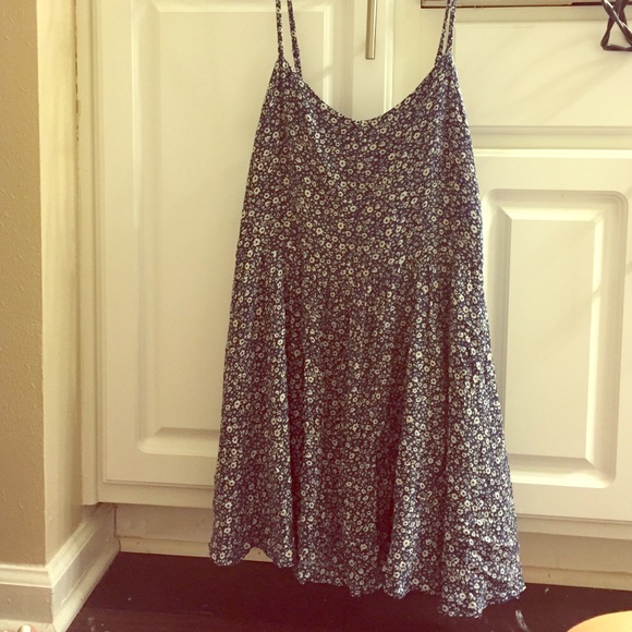 Lucca Couture Dresses & Skirts - Blue flowery dress