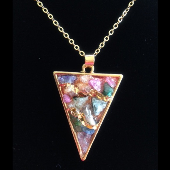 ⛔️💕Boho  genuine Druzy necklace 💕 - Picture 2 of 3