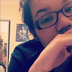 Meet your Posher, Jasmine