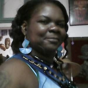 Meet your Posher, Regina