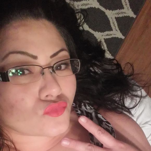 Meet your Posher, Amanda - Picture 1 of 1